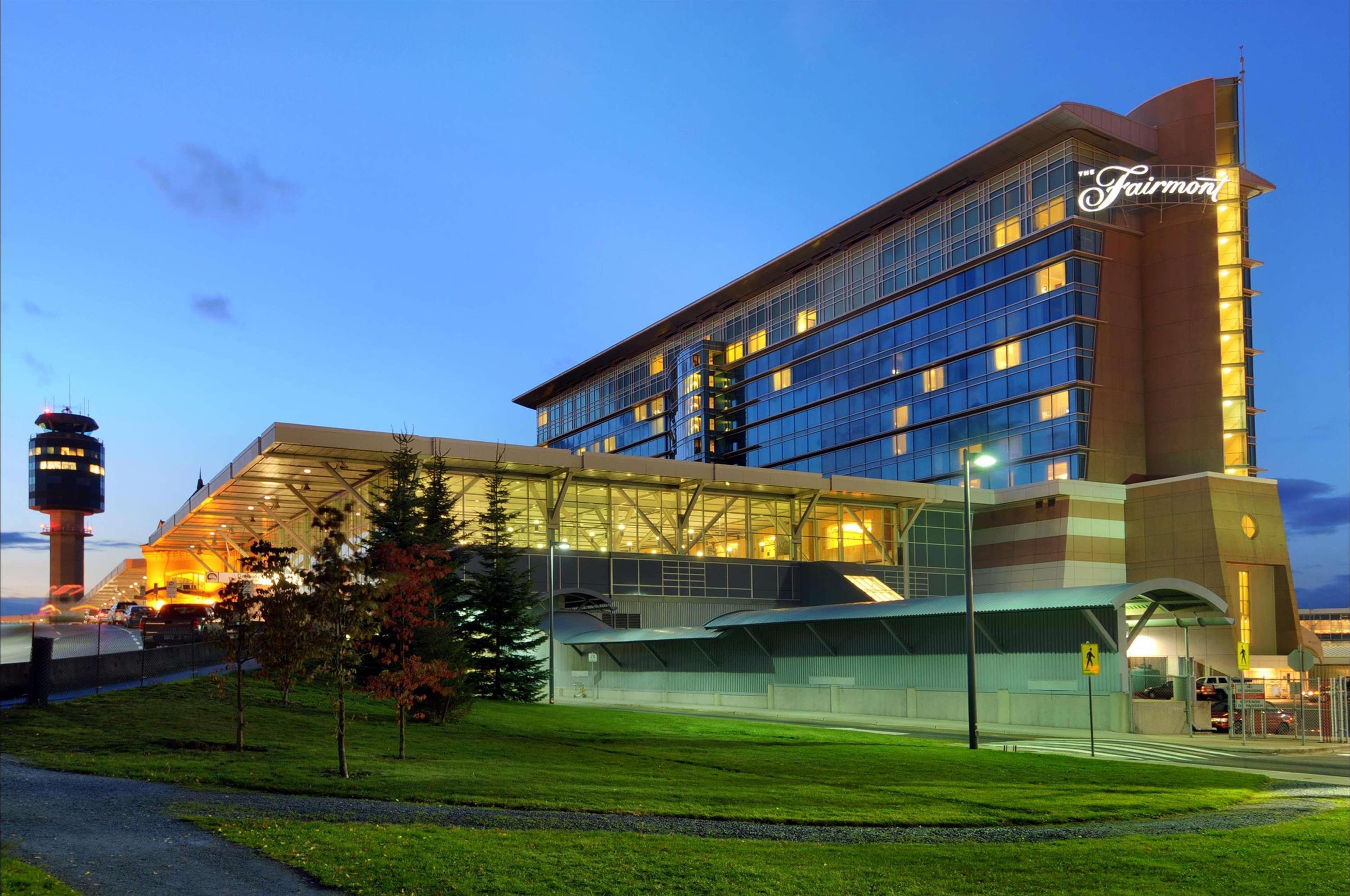 Fairmont Vancouver Airport In-Terminal Hotel Richmond Exterior foto