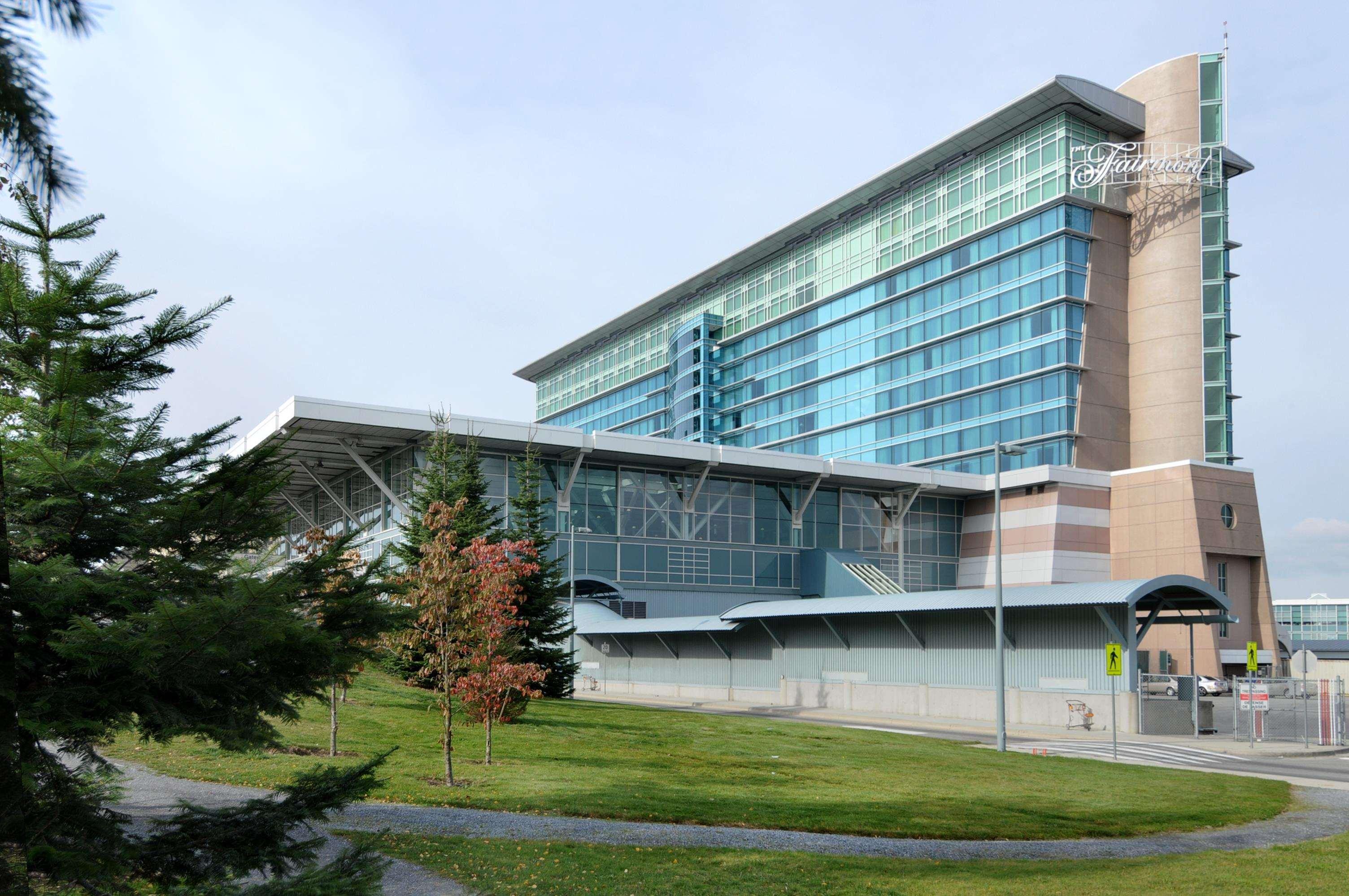 Fairmont Vancouver Airport In-Terminal Hotel Richmond Exterior foto The Royal University Hospital